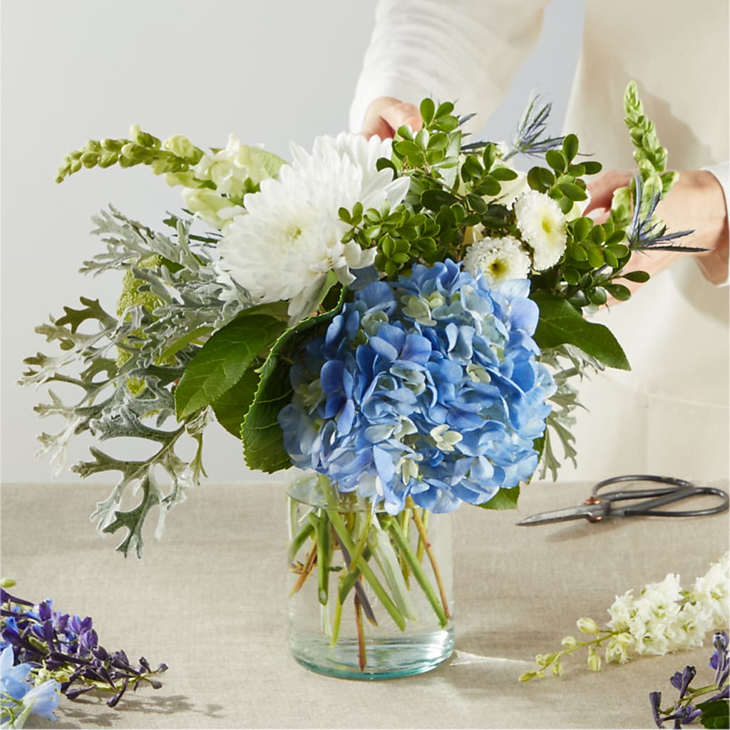 Festival of Lights – A Florist Original – KAREN'S AND TINA'S FLOWERS, Newmarket ON