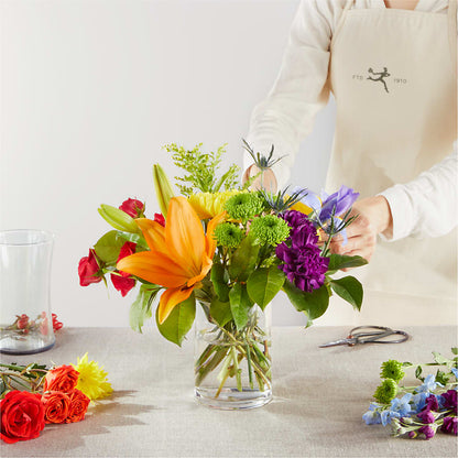 Summer Spectra - A Florist Original – KAREN'S AND TINA'S FLOWERS, Newmarket ON