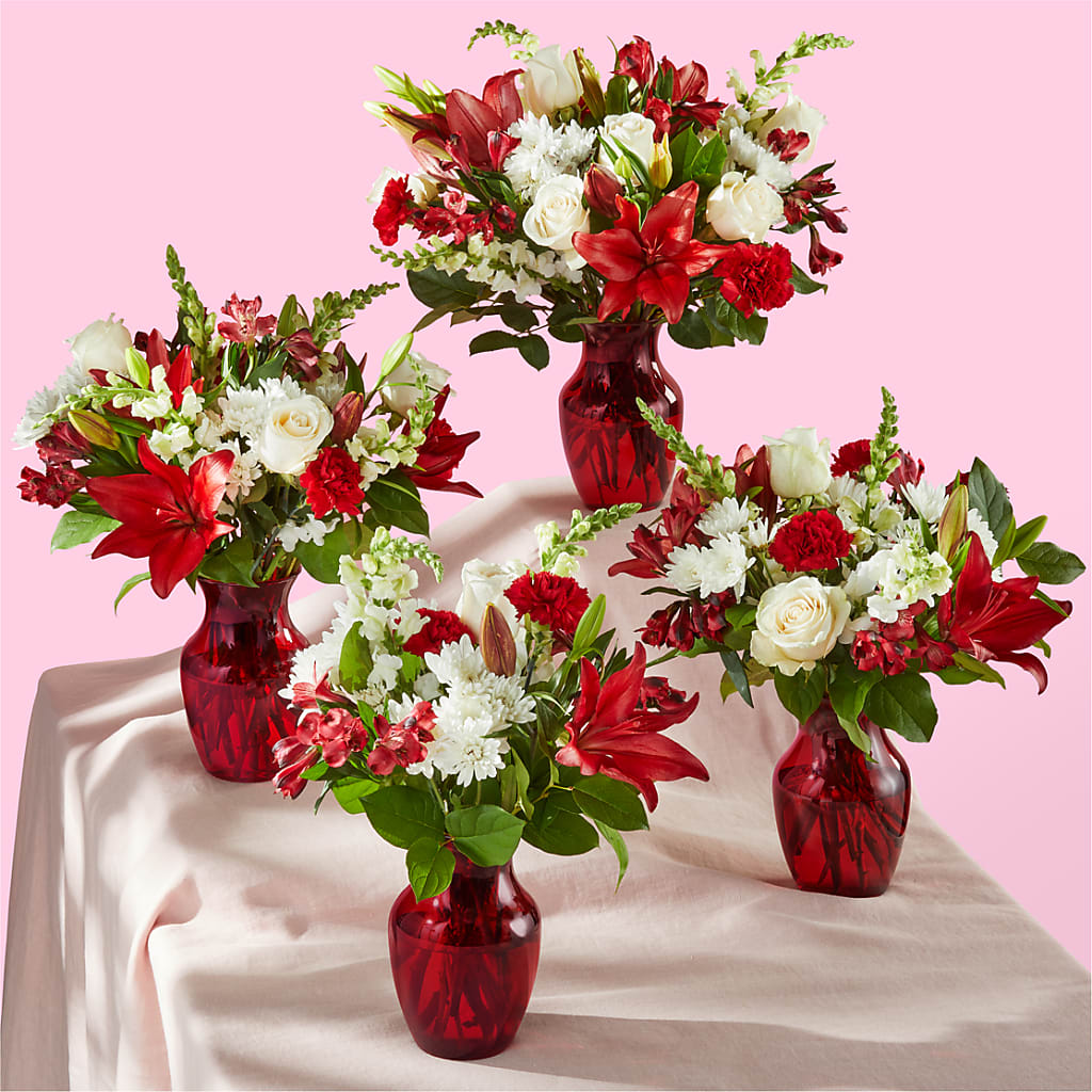 Dinner & a Show Bouquet – KAREN'S AND TINA'S FLOWERS, Newmarket ON