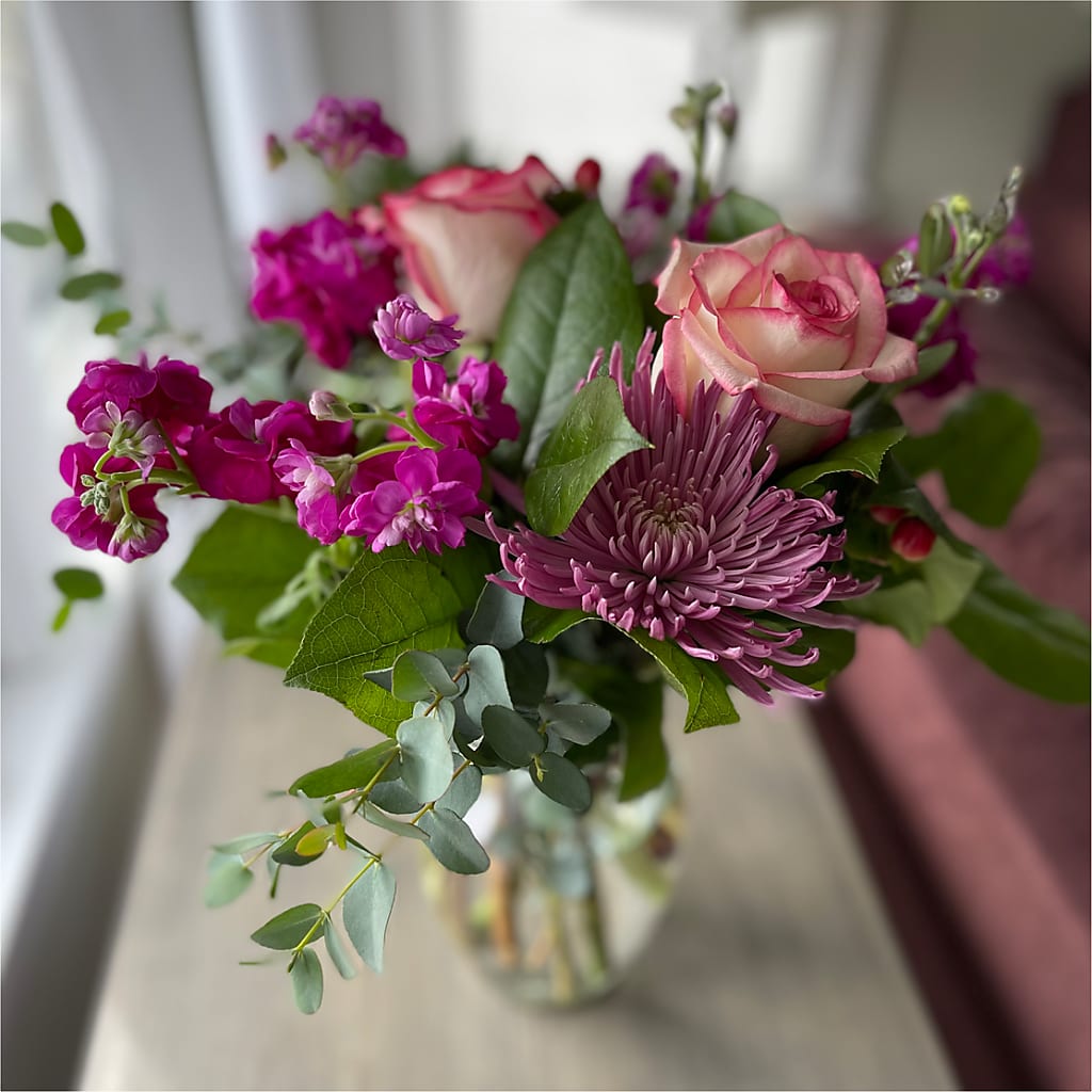 Sunday Morning Bouquet – KAREN'S AND TINA'S FLOWERS, Newmarket ON
