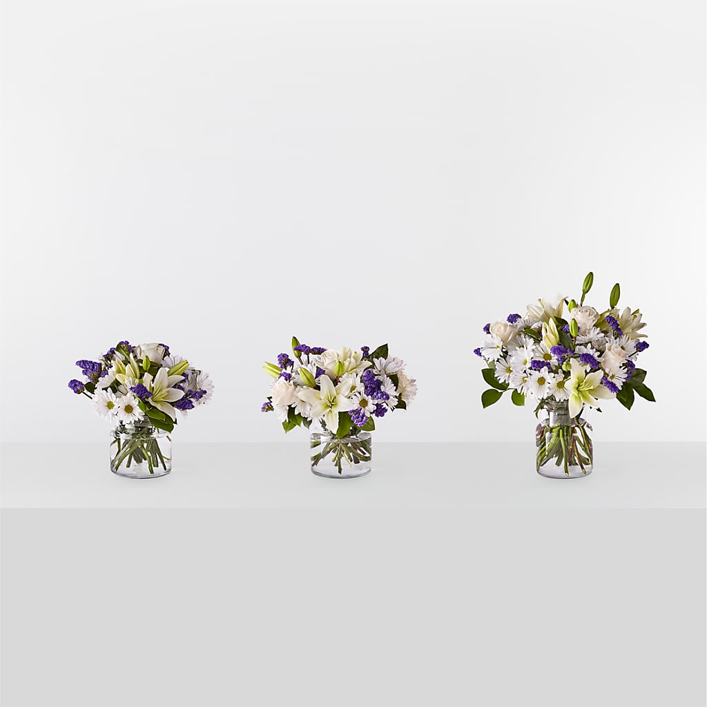 Beyond Blue Bouquet – KAREN'S AND TINA'S FLOWERS, Newmarket ON
