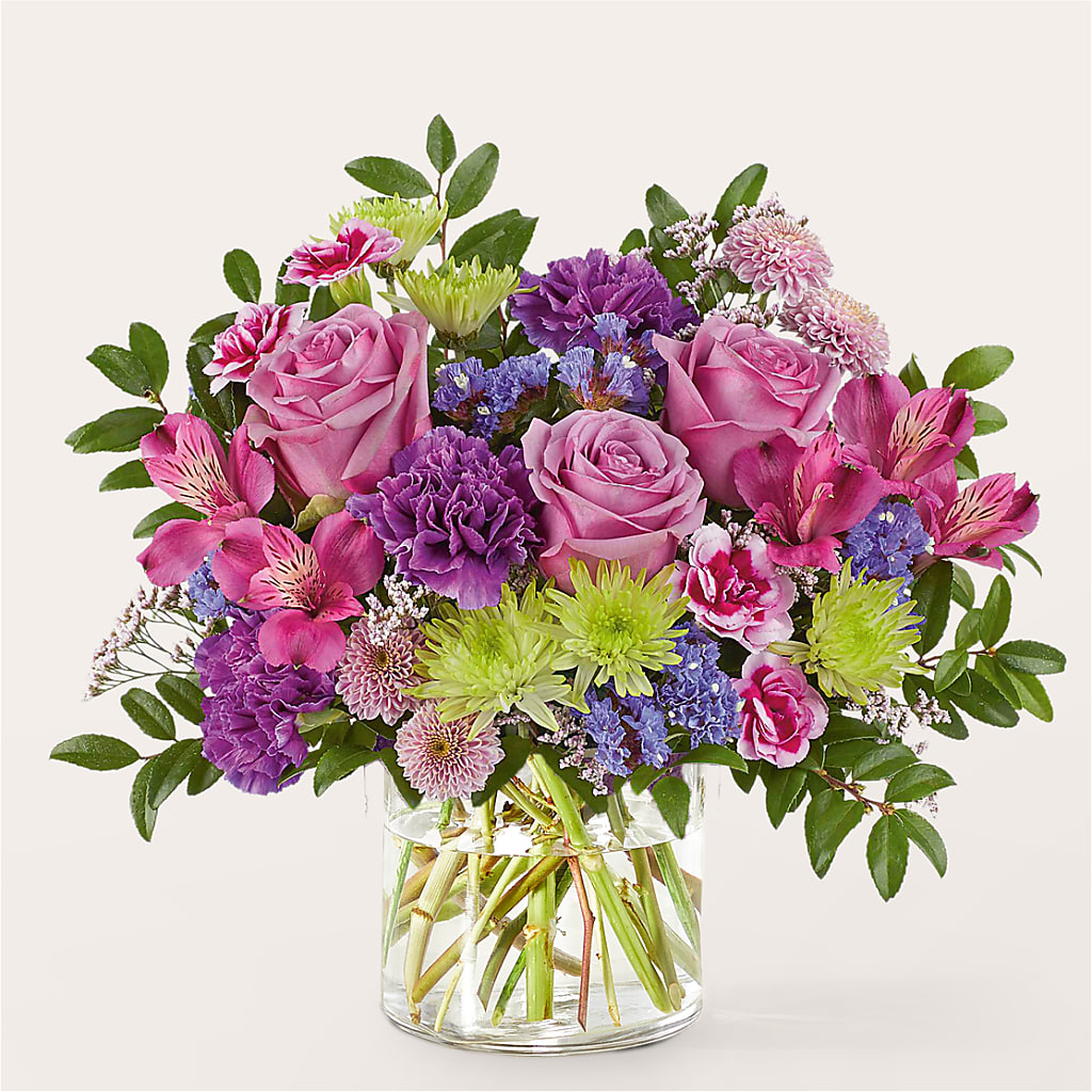 Glass Half Full Bouquet – KAREN'S AND TINA'S FLOWERS, Newmarket ON