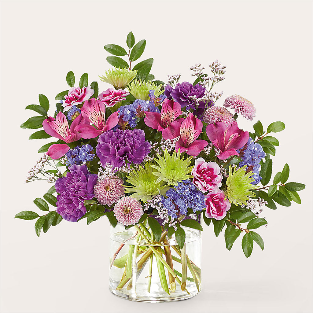 Glass Half Full Bouquet – KAREN'S AND TINA'S FLOWERS, Newmarket ON