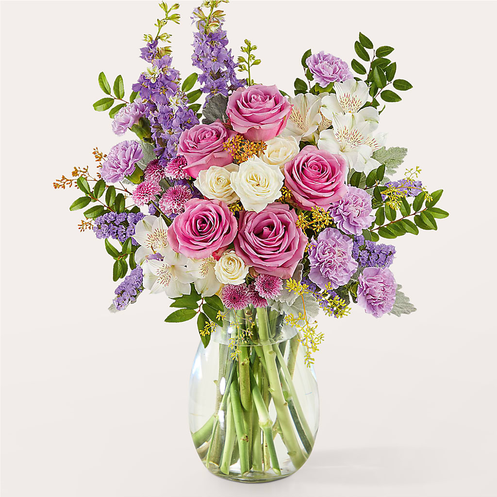 Lucky Me Bouquet – KAREN'S AND TINA'S FLOWERS, Newmarket ON