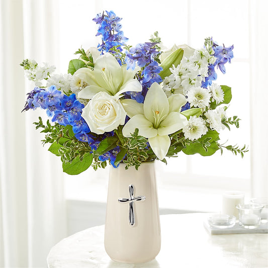 Heavenly Blossoms Bouquet – KAREN'S AND TINA'S FLOWERS, Newmarket ON