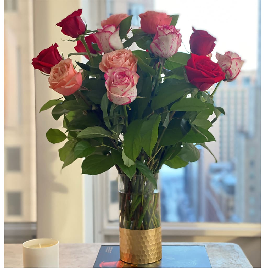 Ever After Rose Bouquet – KAREN'S AND TINA'S FLOWERS, Newmarket ON