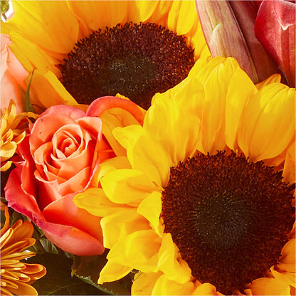 Acorn Lane Bouquet – KAREN'S AND TINA'S FLOWERS, Newmarket ON