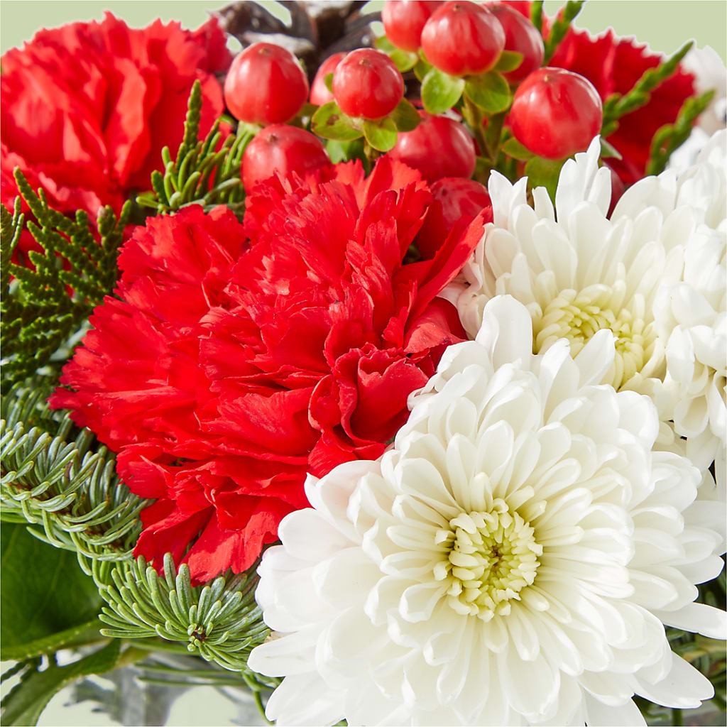 Snow Angel Bouquet – KAREN'S AND TINA'S FLOWERS, Newmarket ON