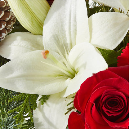 Oh So Jolly Bouquet – KAREN'S AND TINA'S FLOWERS, Newmarket ON