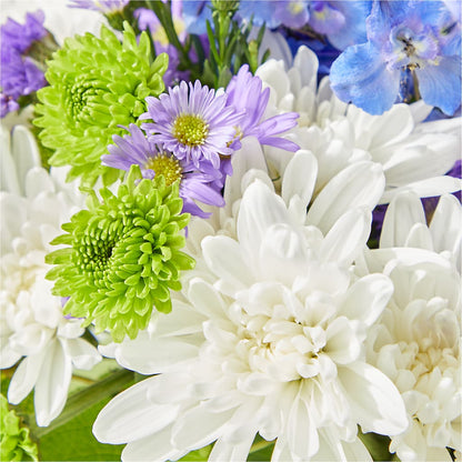 Genuine Gestures Bouquet – KAREN'S AND TINA'S FLOWERS, Newmarket ON