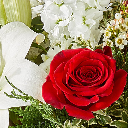 Twinkle Lights Bouquet – KAREN'S AND TINA'S FLOWERS, Newmarket ON
