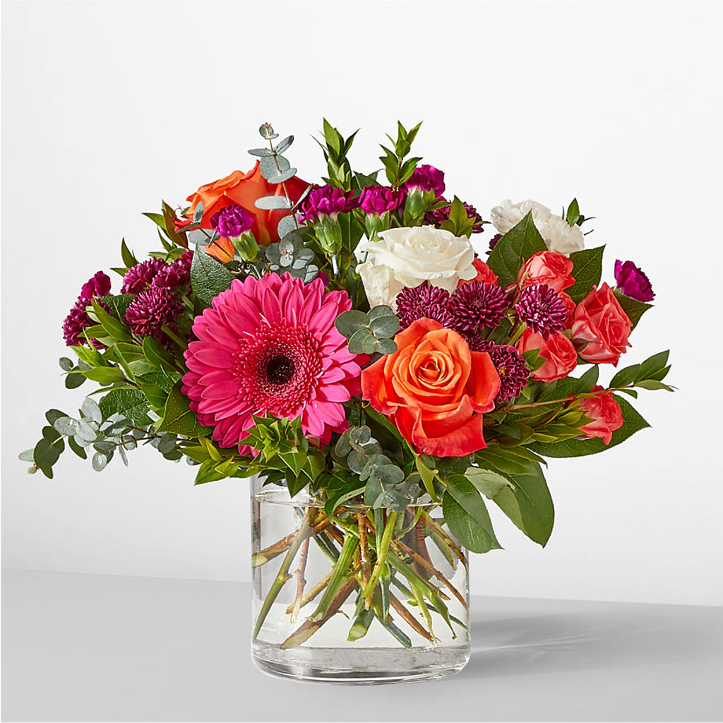 Smell the Roses Bouquet – KAREN'S AND TINA'S FLOWERS, Newmarket ON