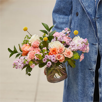 French Market Bouquet – KAREN'S AND TINA'S FLOWERS, Newmarket ON