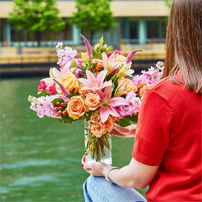 Bisous Bouquet – KAREN'S AND TINA'S FLOWERS, Newmarket ON