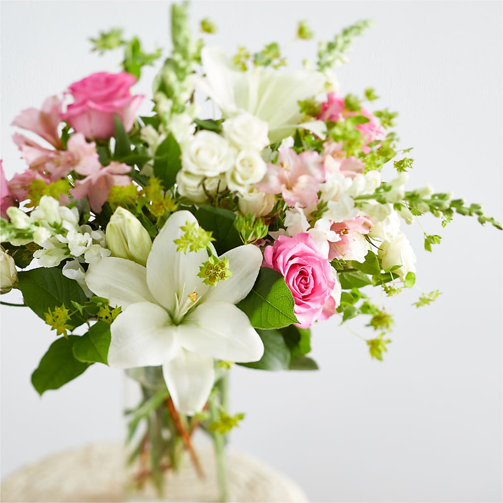 Fondly Bouquet – KAREN'S AND TINA'S FLOWERS, Newmarket ON