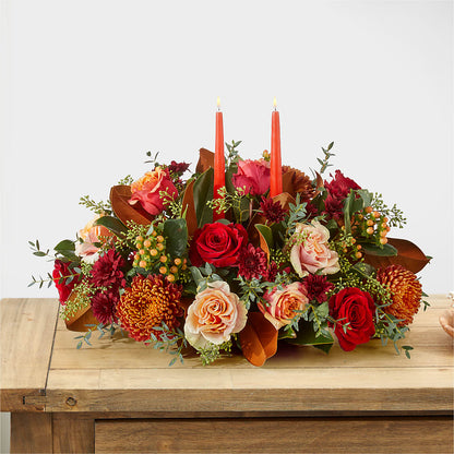 Gather Near Centerpiece – KAREN'S AND TINA'S FLOWERS, Newmarket ON