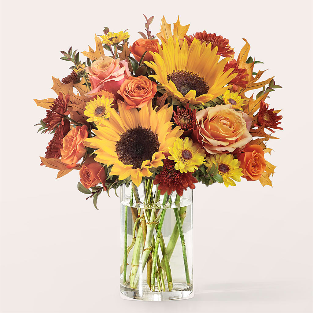 Fluttering Foliage Bouquet – KAREN'S AND TINA'S FLOWERS, Newmarket ON