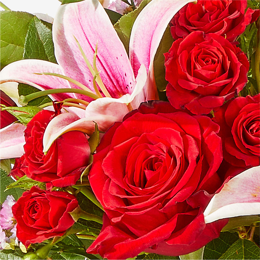 Hopeless Romantic Bouquet – KAREN'S AND TINA'S FLOWERS, Newmarket ON