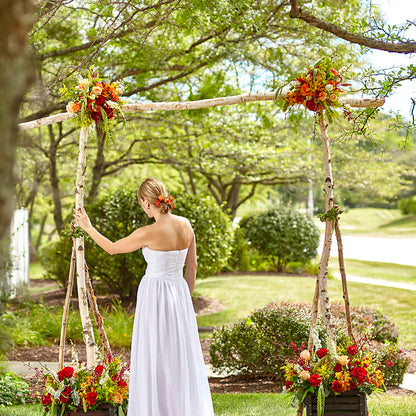 Arbor of Love Archway – KAREN'S AND TINA'S FLOWERS, Newmarket ON