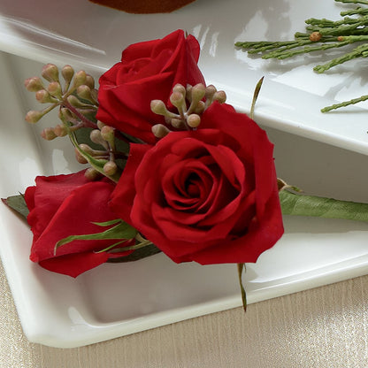 Red Spray Rose Boutonniere – KAREN'S AND TINA'S FLOWERS, Newmarket ON